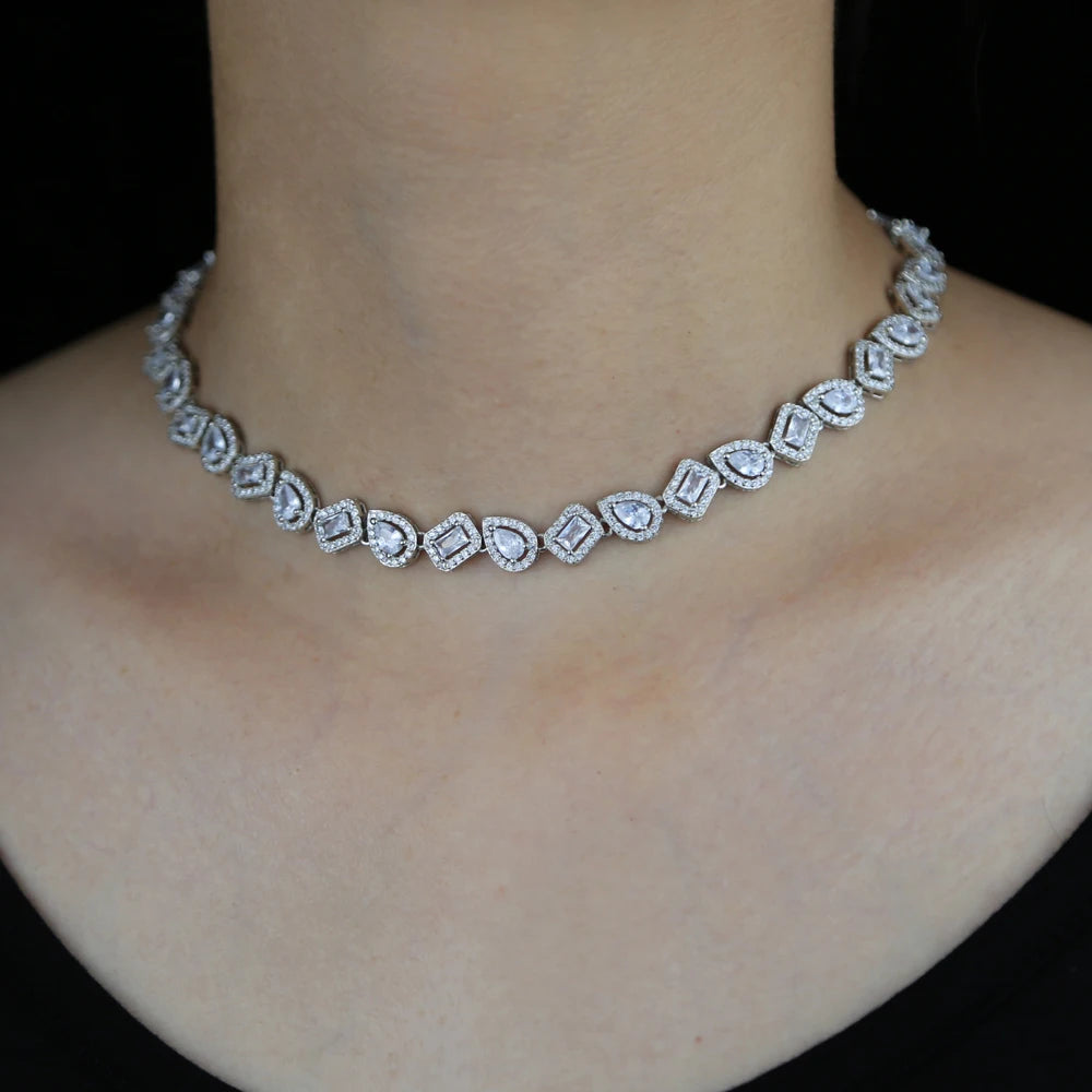 2025 Iced Out Bling Sparking Geometric Rectangle Tear Drop Cubic Zirconia Choker Necklace For Women Fashion Wedding Gift Jewelry