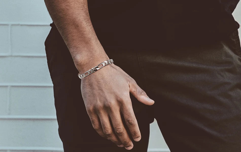ORSA JEWELS 925 Sterling Silver Punk 6.5mm Diamond-Cut Figaro Link Chain Bracelet for Women Men Jewelry 6.5/7/7.5/8 Inch SB108