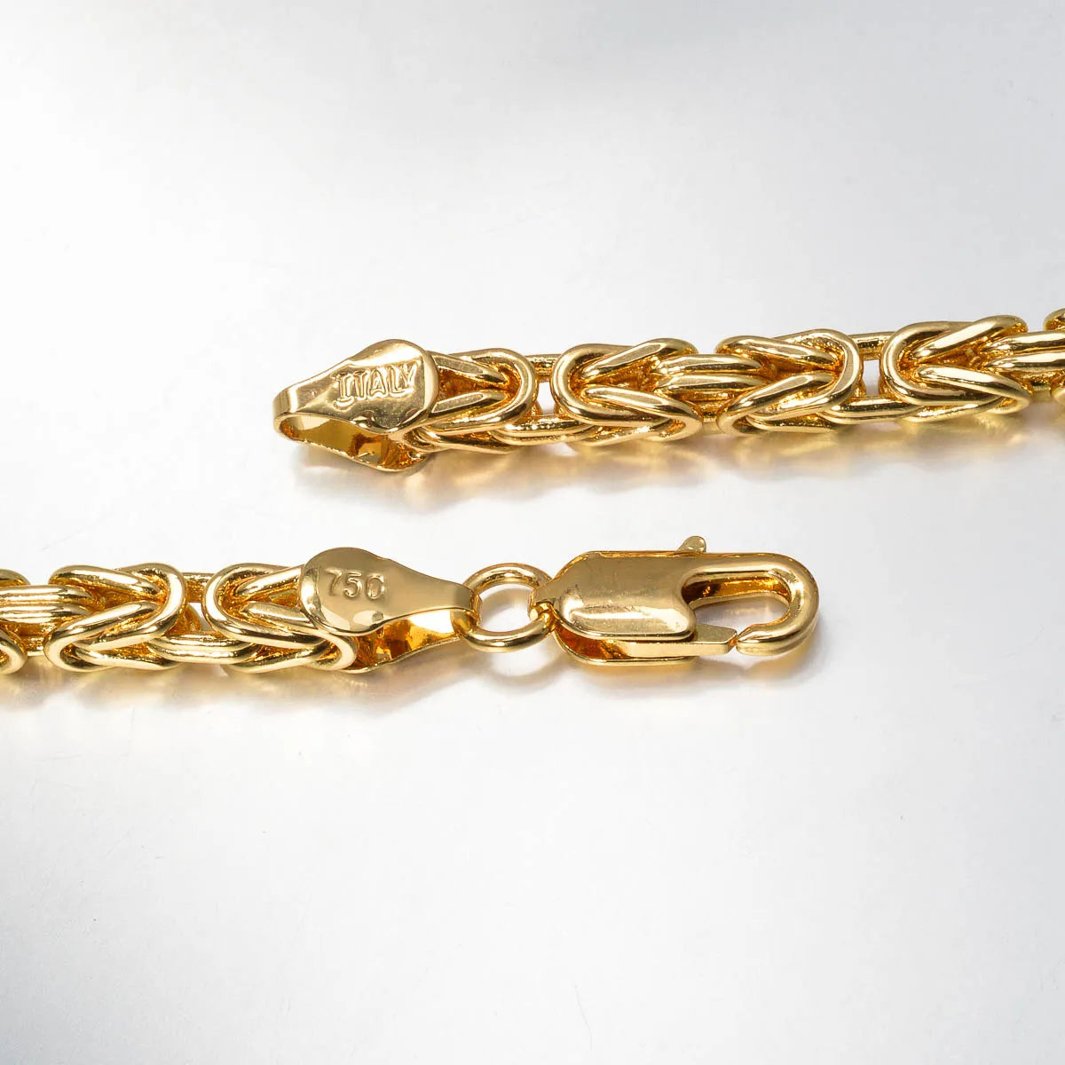 2024 Luxury Necklace Simple Gold Plated Color 18K Snack Chains 24in/28in Trendy Anniversary Engagement Party Jewelry for Women