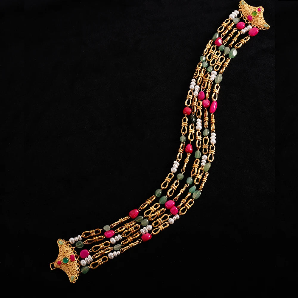 Retro Palace Style Multi-layer Natural Stone Necklace Female Light Luxury High Sense of Elegant Medieval Clavicle Chain