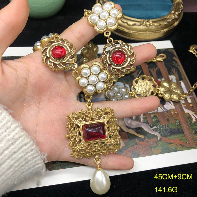 Retro palace style light luxury temperament pearl glaze inlaid flower necklace elegant everything pendant sweater chain female f
