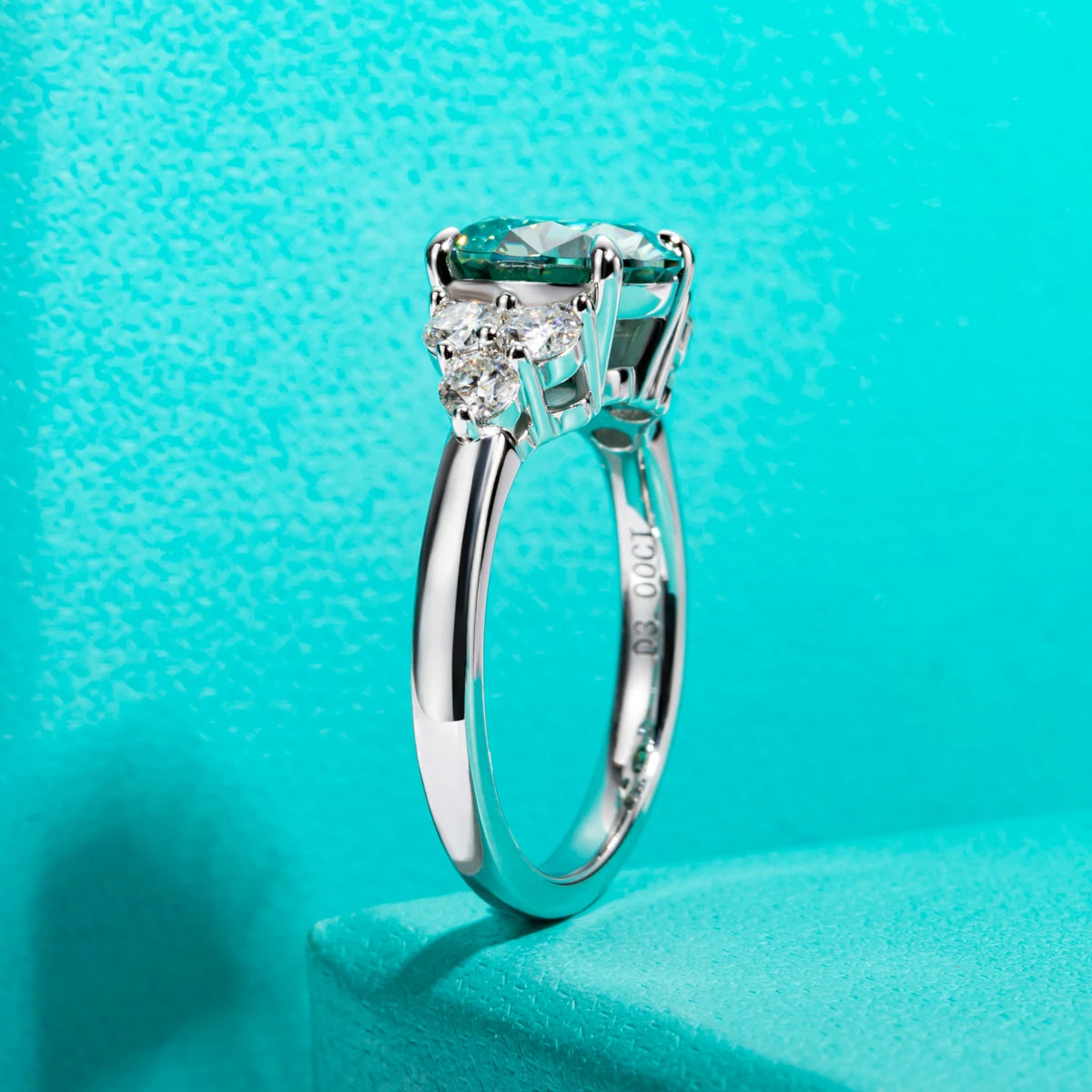 AnuJewel 3ct Round Cut Blue Green Color Moissanite Engagement Ring 18K Gold Plated Silver Luxury Wedding Ring Jewelry Wholesale