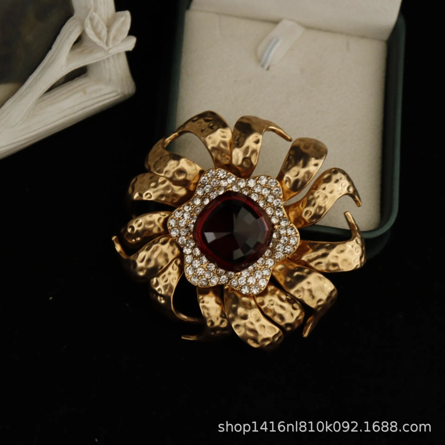 2024 new copper plated real gold windmill flower diamond ruby brooch heavy light luxury
