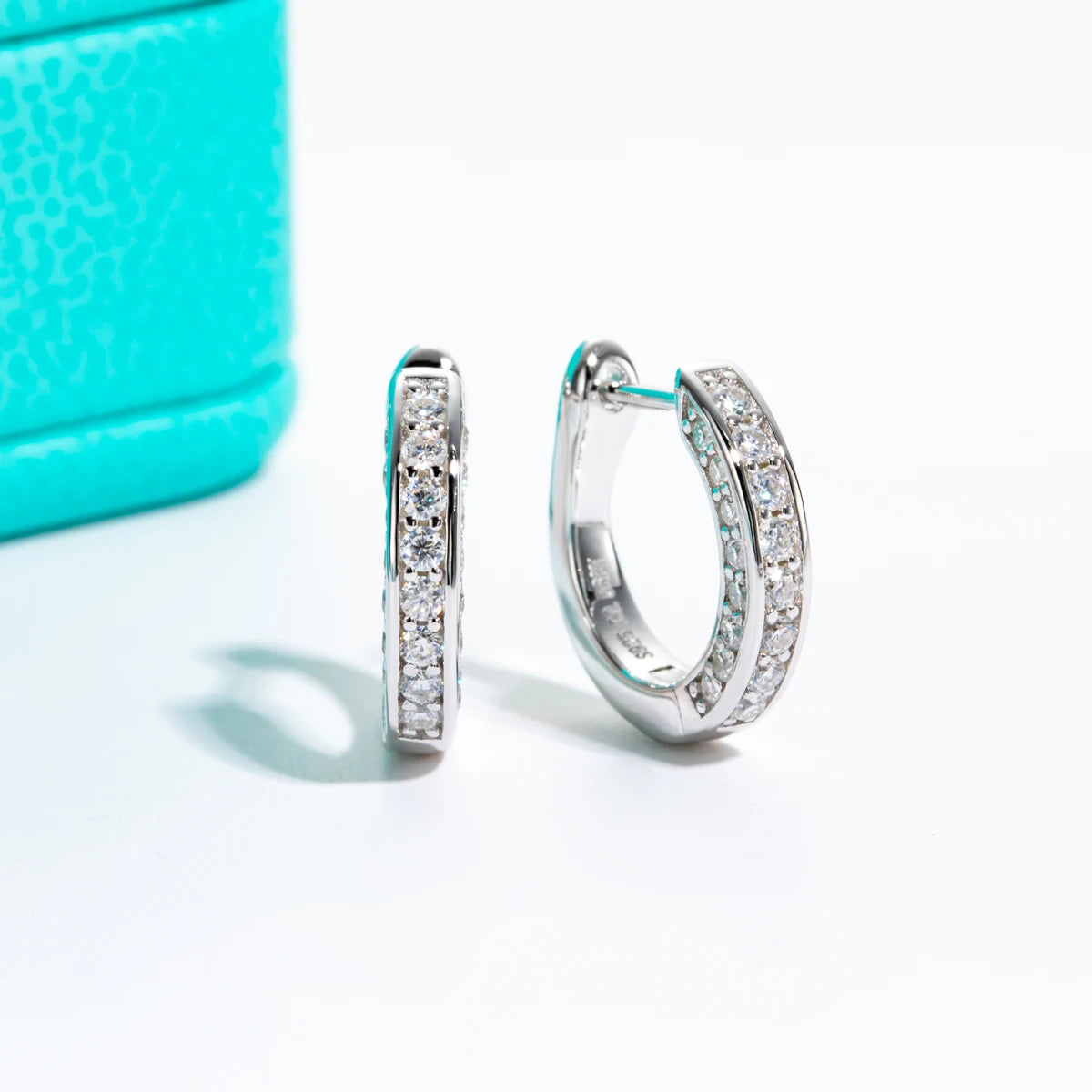 AnuJewel 0.56cttw Luxury Moissanite Ear Hoop Earrings 925 Sterling Silver Earring For Woman Wedding Engagement Jewelry Wholesale