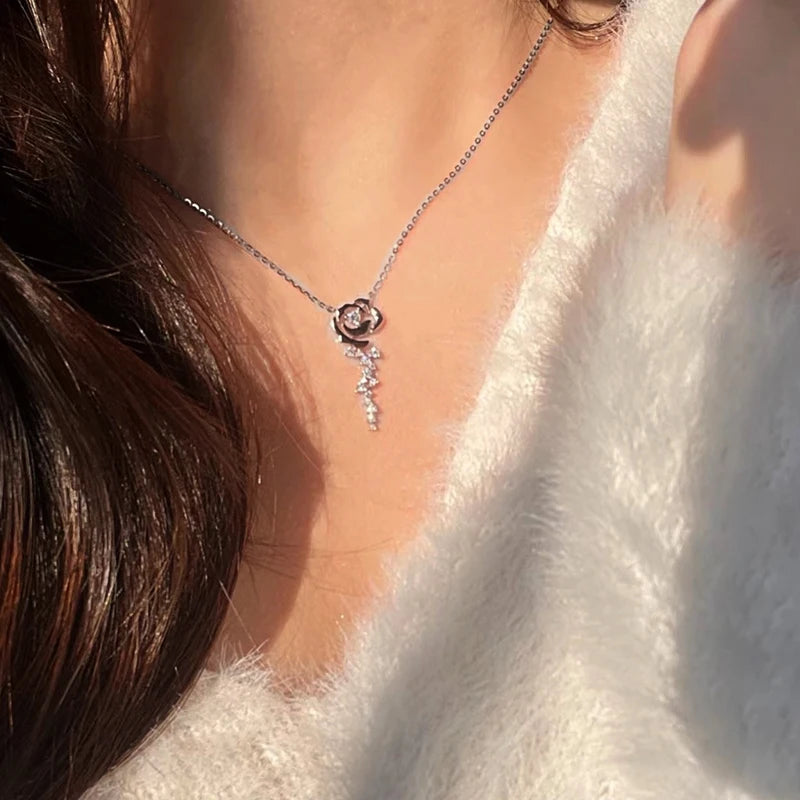 925 Sterling Silver Flower Jewelry Set Rose Gold Plated D Moissanite Pendant Necklace Stud Earrings Set for Women Wedding Gift