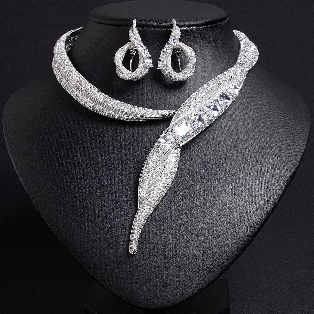 Uniquely Multicolor Designed Zircon Necklace Women Wedding Luxury Cubic Dubai Bridal Jewelry Set Suitable for V-neck Accessories