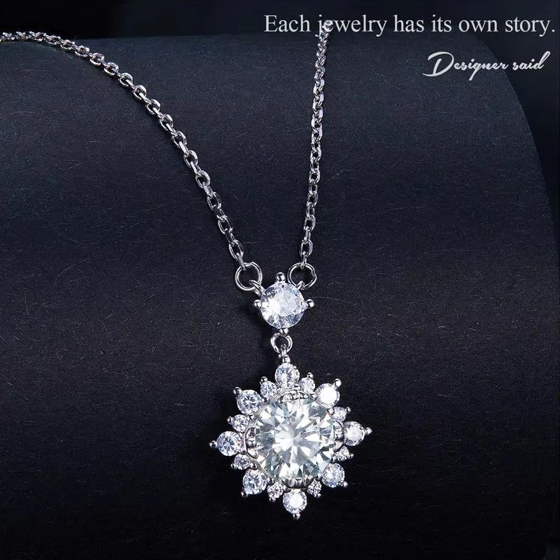 BAMOER Moissanite Halo Necklace for Women, 1 Carat Lab Grown Diamond 925 Sterling Silver Chain Necklace