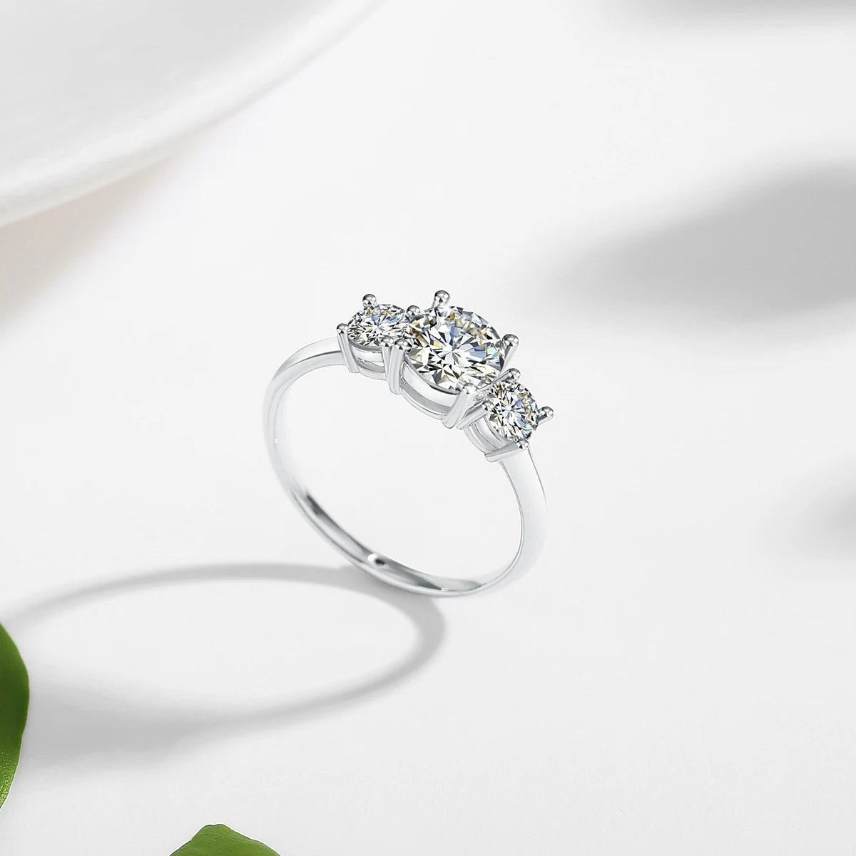 Real 14K 18K Gold Hollow VVS1 Round 1.6ctw Moissanite 3-Stone Ring AU750 Jewelry Certified for Women Wedding Engagement Gift