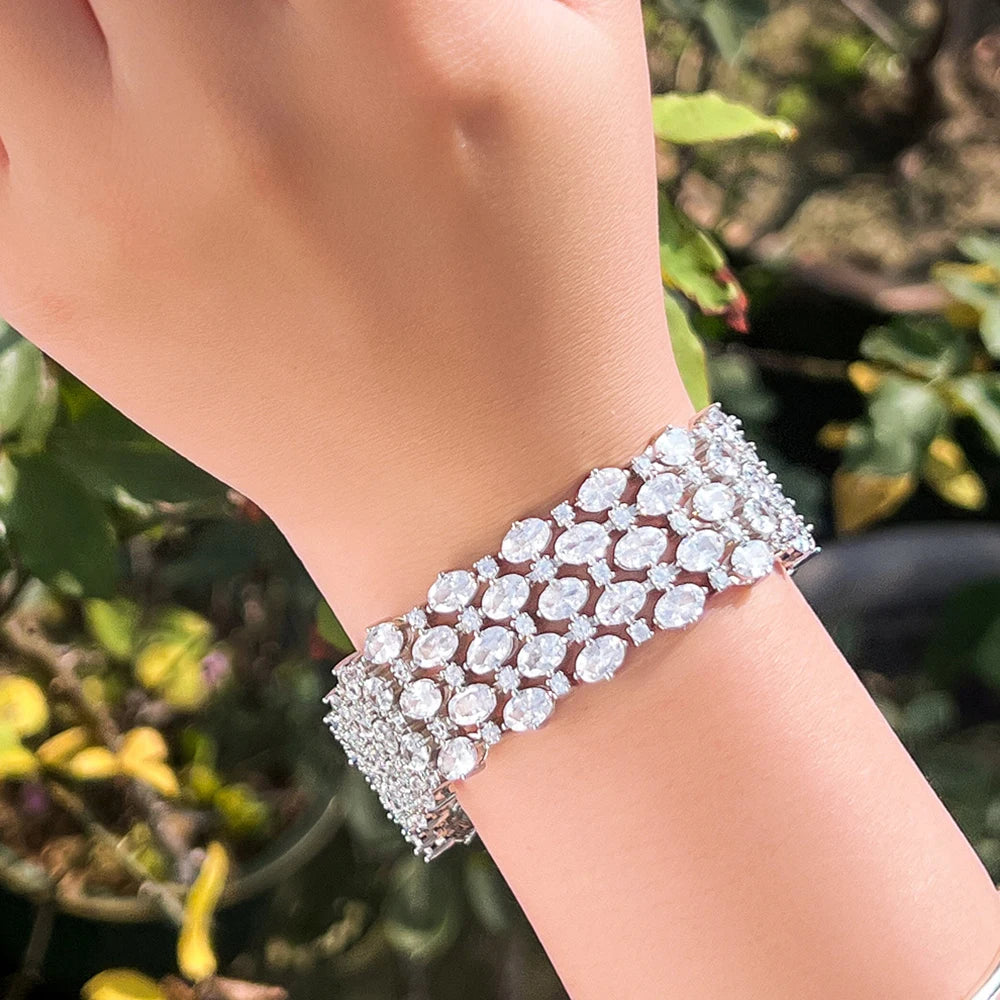 BeaQueen Shiny Full Oval Round Cubic Zirconia Big Engagement Bracelets Fashion Jewelry for Women Wedding Party Accessories B262