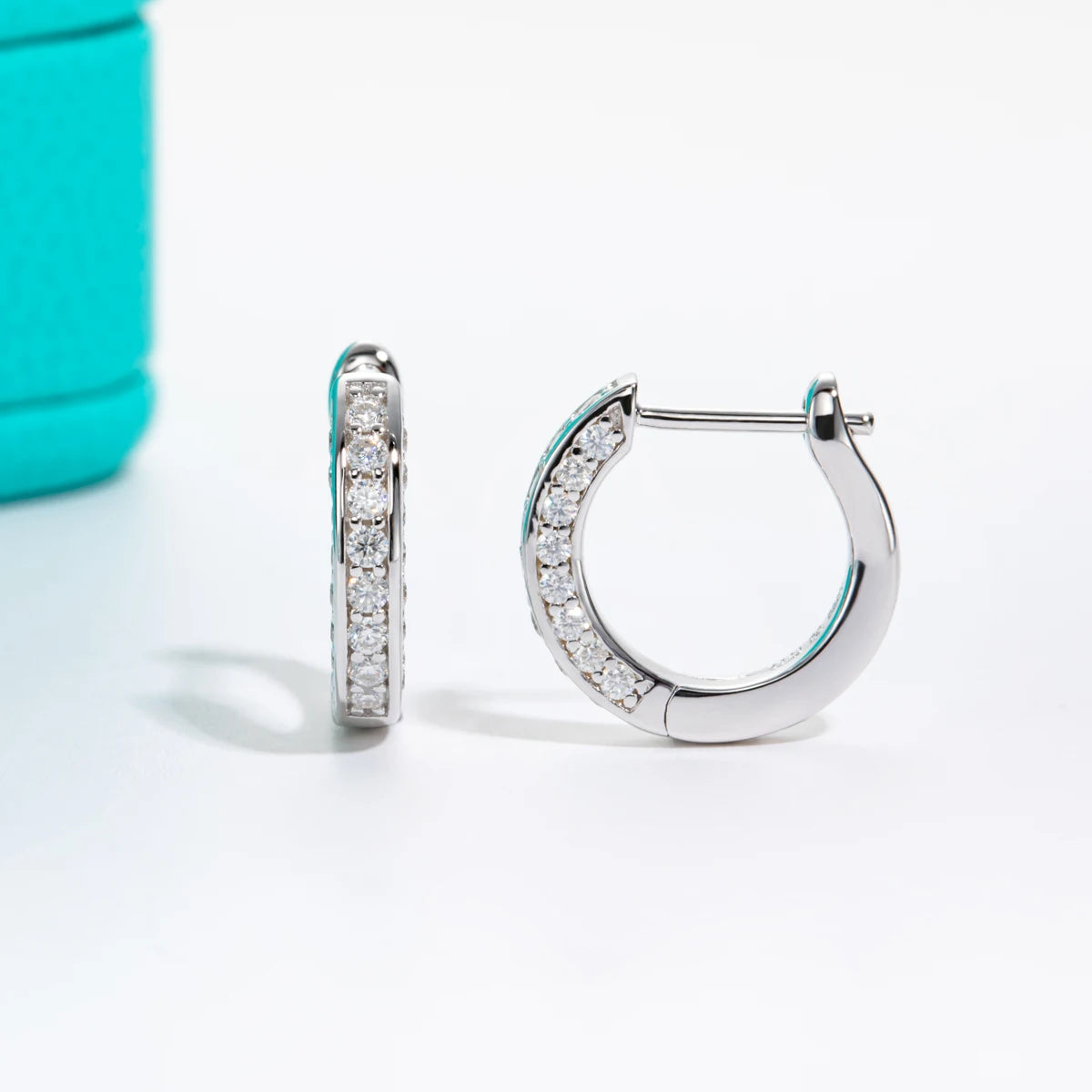 AnuJewel 0.56cttw Luxury Moissanite Ear Hoop Earrings 925 Sterling Silver Earring For Woman Wedding Engagement Jewelry Wholesale