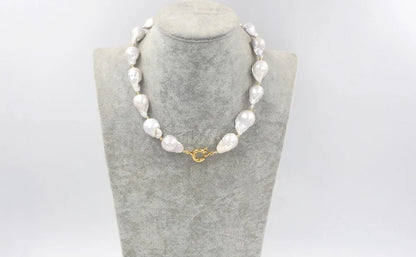 WT-JN184  WKT 2022 New Sale Baroque Pearl Pendant Necklace Exquisite Pendant Necklace Wedding Party Necklace Jewelry